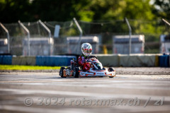 Foto: Zamir Loshi, 05.05.2024, 7Laghi (IT) Rotax Max Challenge Round 2 in 7Laghi (Foto: Zamir Loshi, 05.05.2024, 7Laghi (Foto: Zamir Loshi, 05.05.2024, 7Laghi (IT) Rotax Max Challenge Round 2 in 7Laghi (Foto: Zamir Loshi, 05.05.2024, 7Laghi, ASCII, 12